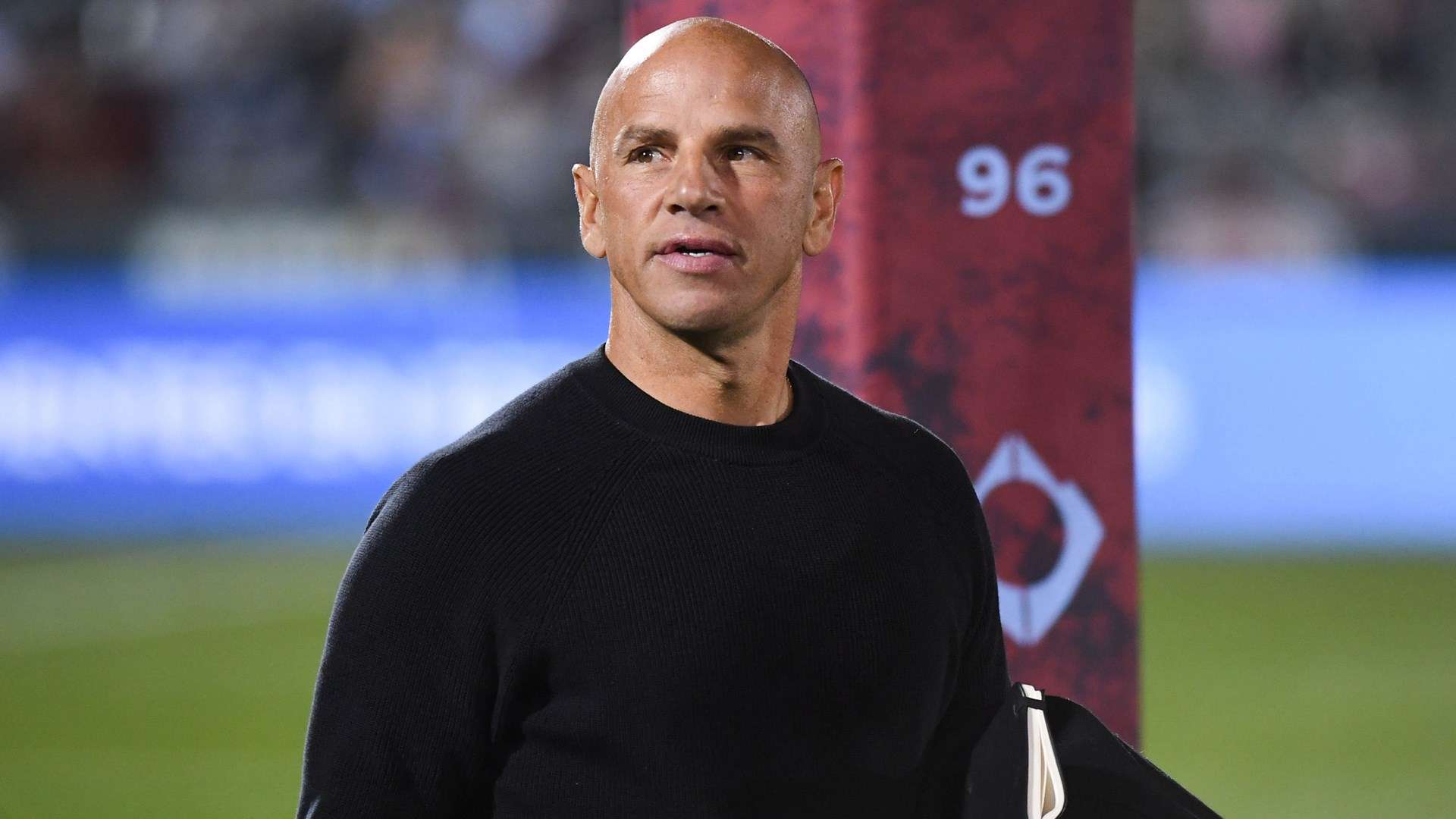 亚杯表现亮 亚杯表现亮